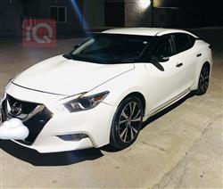 Nissan Maxima